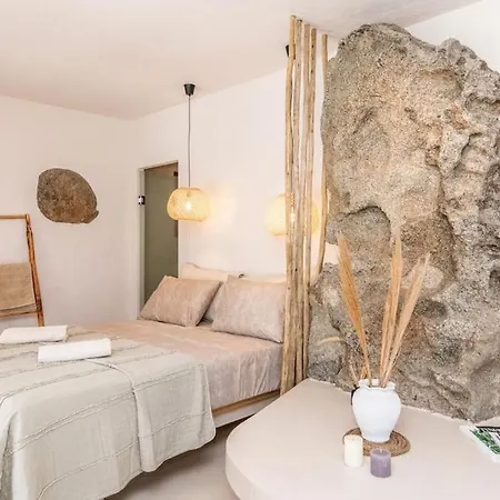 Feriehus Lunar House L Volax