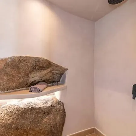 Holiday home Lunar House L