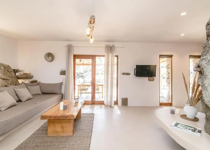 Lunar House L * Volax